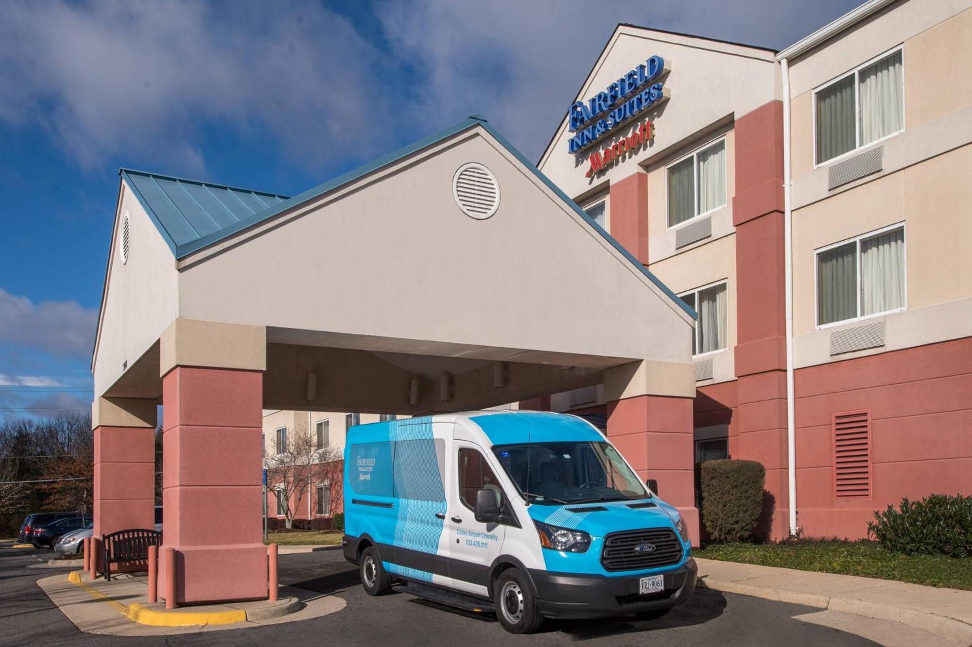 Fairfield Inn Dulles Airport Chantilly Exterior photo