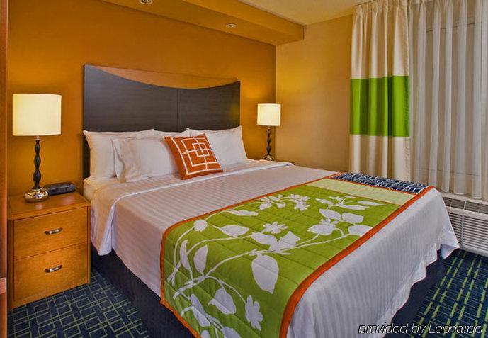 Fairfield Inn Dulles Airport Chantilly Exterior photo