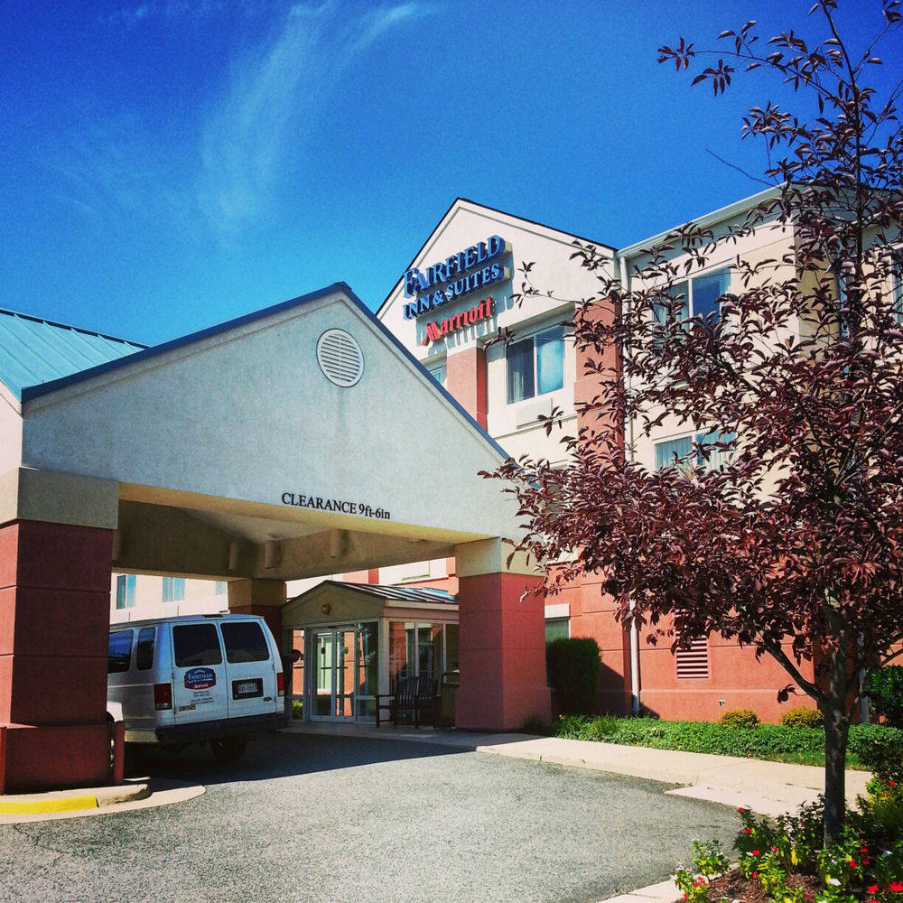 Fairfield Inn Dulles Airport Chantilly Exterior photo